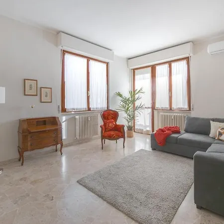 The Batoni Apartment Florenz